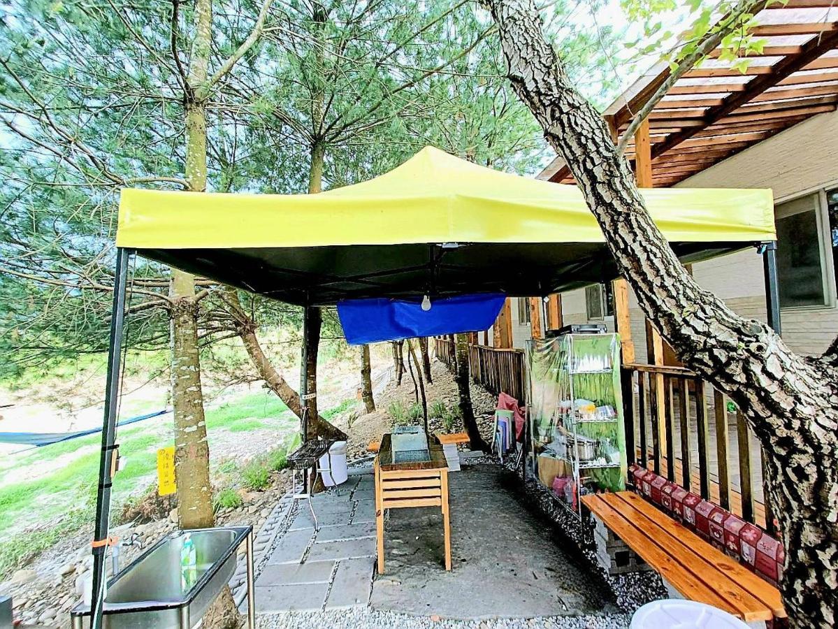 Fun星空謐境 埔里包棟民宿 烤肉麻將自然園區 エクステリア 写真
